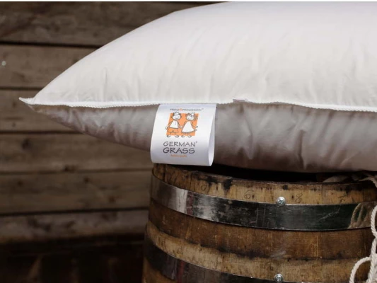 Подушка детская German Grass пуховая Kinder Snow Grass мягкая 62111
