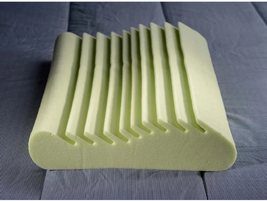 Подушка Kamasana Britta