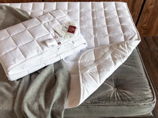 Наматрасник двусторонний German Grass стеганый Mattress 4 Seasons Grass 4160