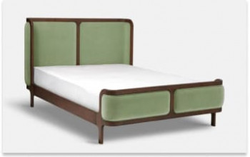 Металлическая или деревянная кровать: какая лучше