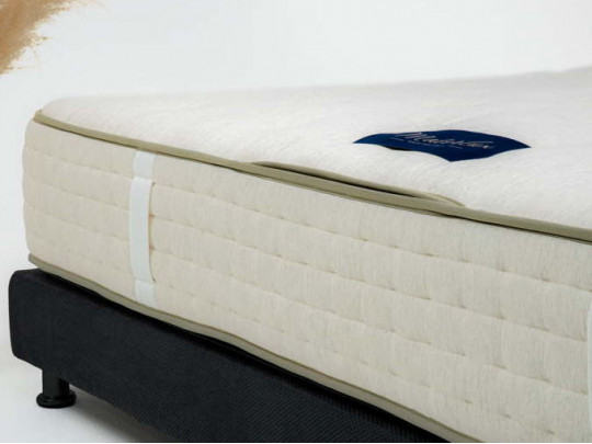 Чехол Materlux Mondaris (Мондарис) по цене от 0 ₽  1 | 