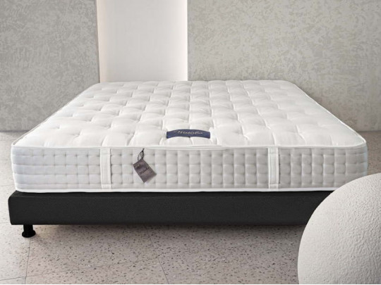 Чехол Materlux Nubbia (Нуббия) по цене от 0 ₽  1 | 