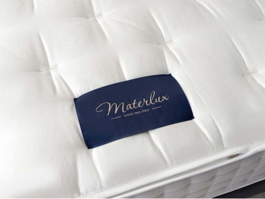 Чехол Materlux Nubbia (Нуббия) по цене от 0 ₽  3 | 