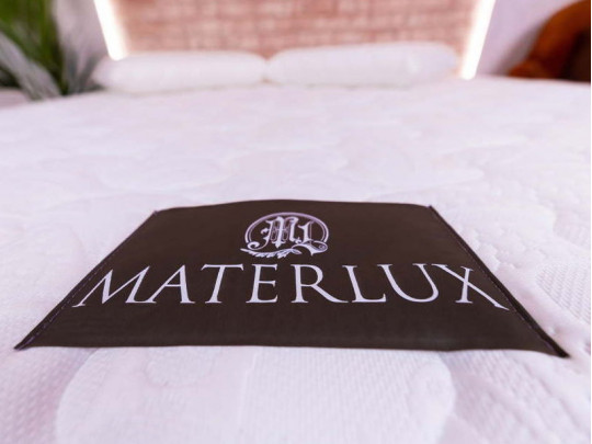 Чехол Materlux Po (По) по цене от 0 ₽  3 | 