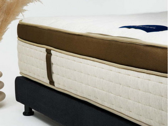 Чехол Materlux Saldivia (Сальдивия) по цене от 0 ₽  2 | 