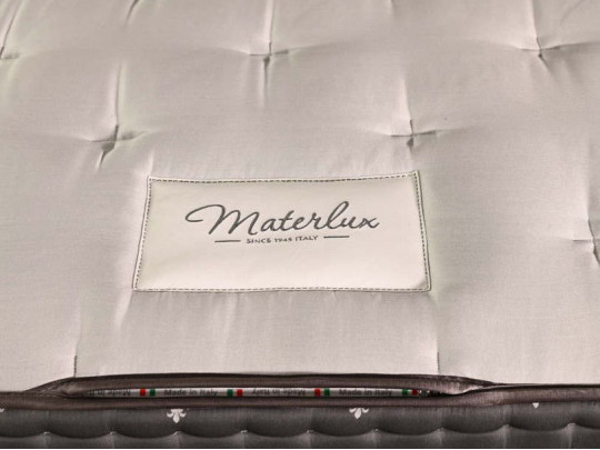 Чехол Materlux Villaricca (Вилларикка) по цене от 0 ₽  3 | 