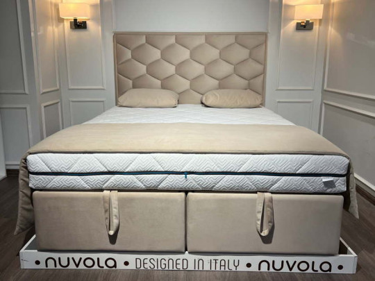 Спальная система Nuvola Domenica по цене от 125 325 ₽ , стиль отельный, классический, королевский, цвет серый, светло-серый 1 | Кровати с мягкой обивкой