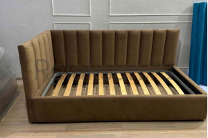 Коричневая тахта Клод