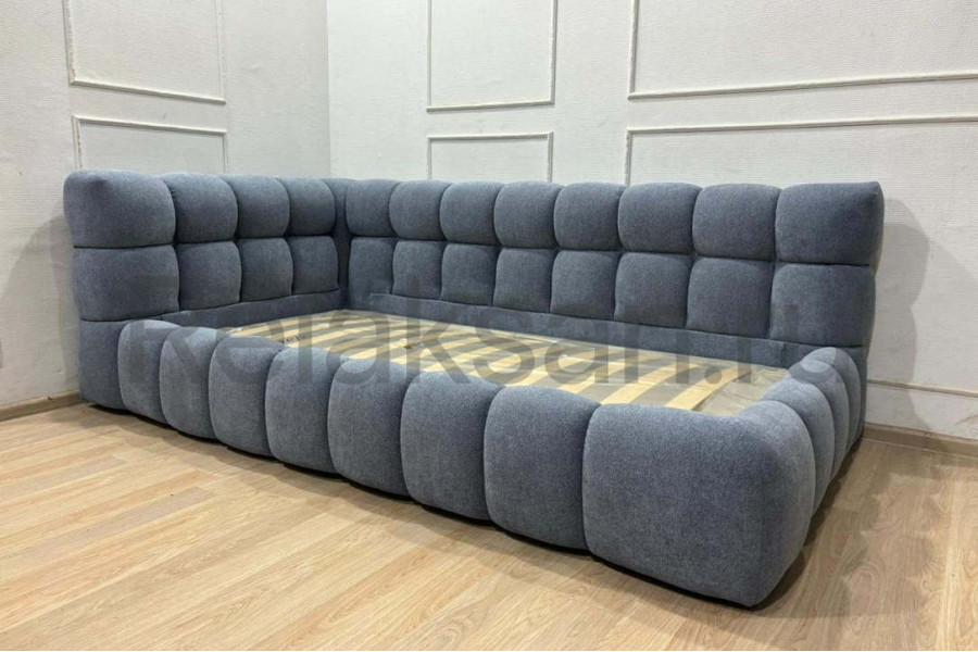 Тахта серая из велюра Босс