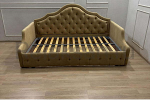 Мягкая кровать тахта Найт