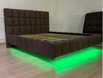 Парящая кровать Бруно с зеленой подсветкой
