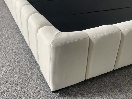 Кровать Testiera Diz 35 | Кровати - 4 Кровать Testiera Diz 35 по цене от 69 250 ₽ , стиль современный, цвет бежевый 4 | Кровати