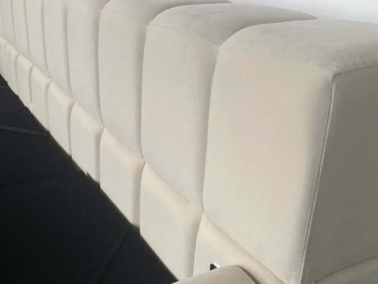 Кровать Testiera Diz 35 | Кровати - 3 Кровать Testiera Diz 35 по цене от 69 250 ₽ , стиль современный, цвет бежевый 3 | Кровати